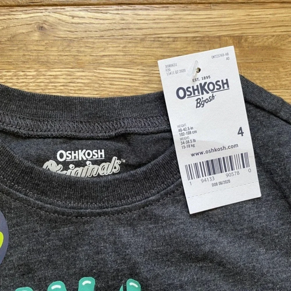 NWT OshKosh Originals Halloween Glow In The Dark Graphic‎ Tee Size 4